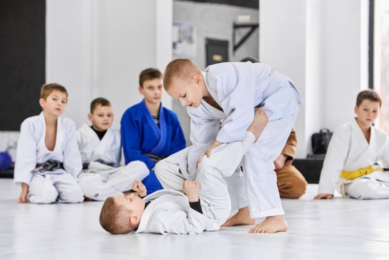 Top 5 Benefícios do Jiu-Jitsu para Crianças na XCOACH-SP